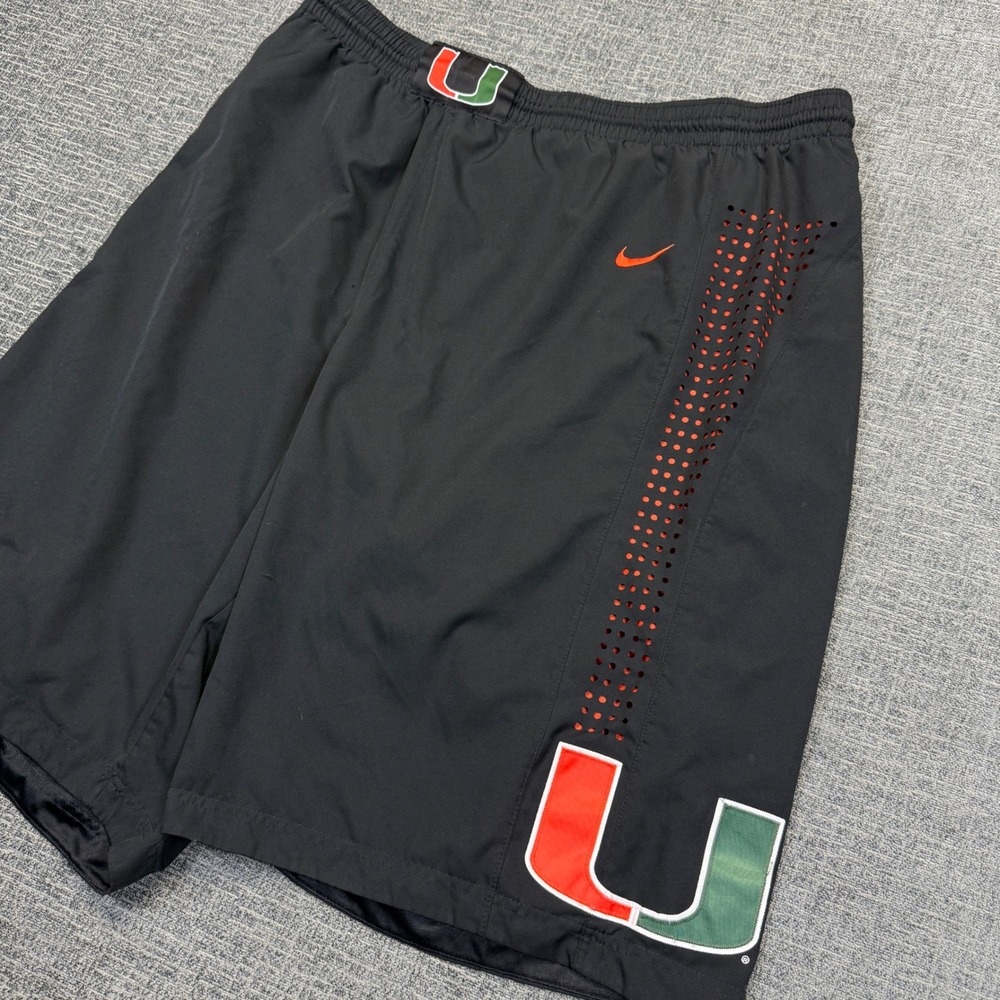Nike Miami Hurricanes Athletic Shorts Mens XL Black On Court Sewn Basketball